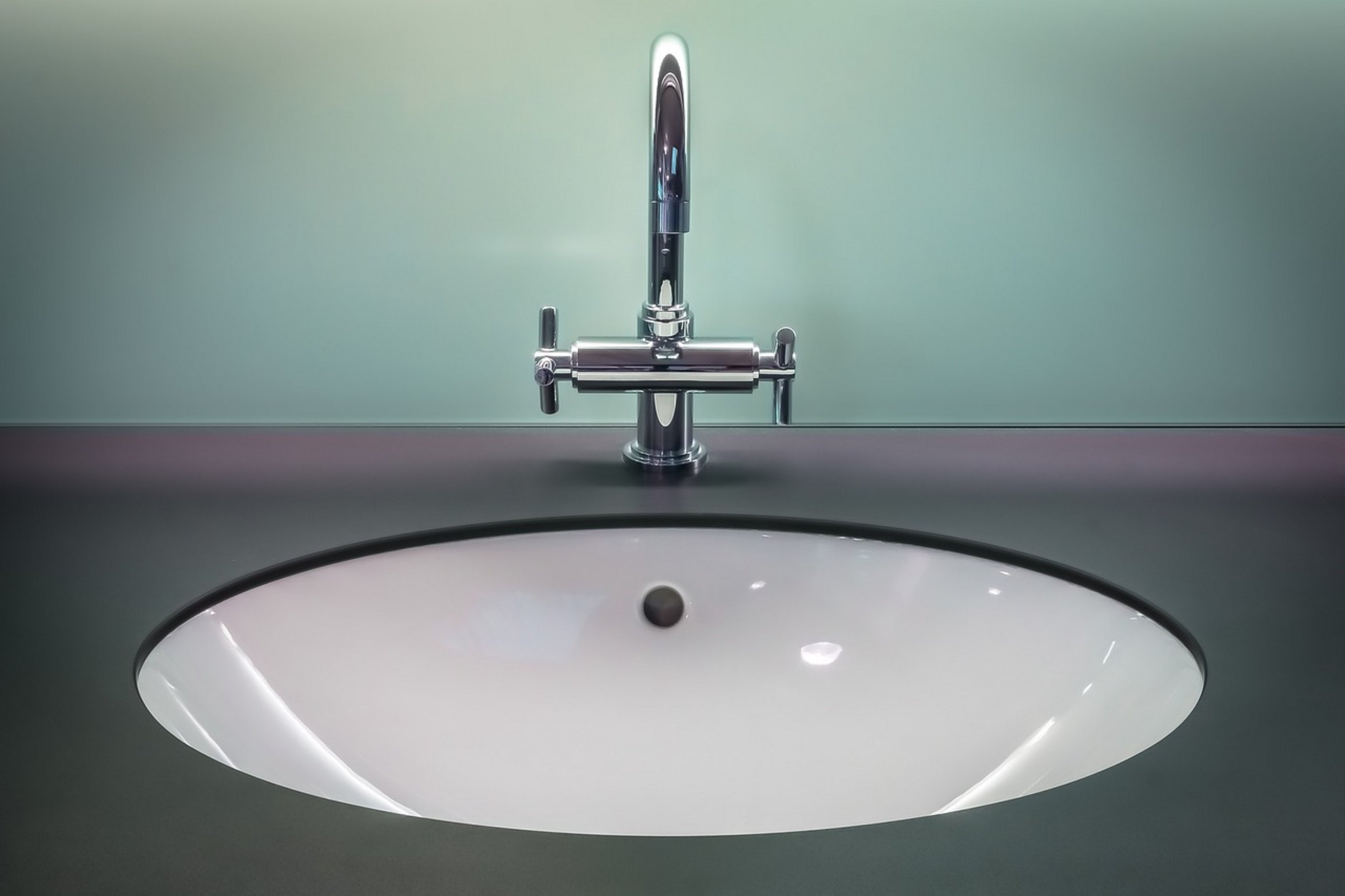 kitchen sink faucet water kitchen sink faucet water